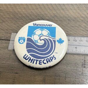 VANCOUVER WHITECAPS NASL SOCCER FOOTBALL PIN PINBACK BUTTON 1970s 1980s VINTAGE